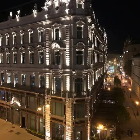 & Danube View * בודפשט