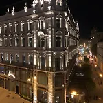 & Danube View * Budapest