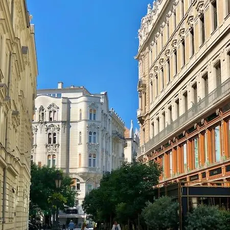 Apartamento & Danube View *